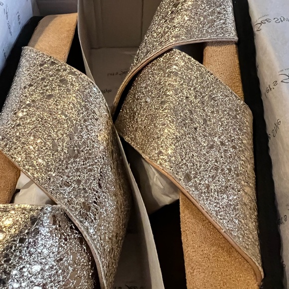 Let’s See Style Sandal - New w/ Box - Picture 8 of 9